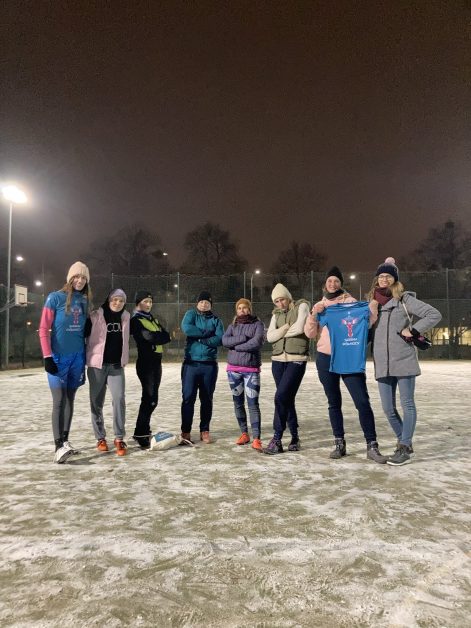 Sarny Północy - Women's Ultimate Frisbee training during winter 